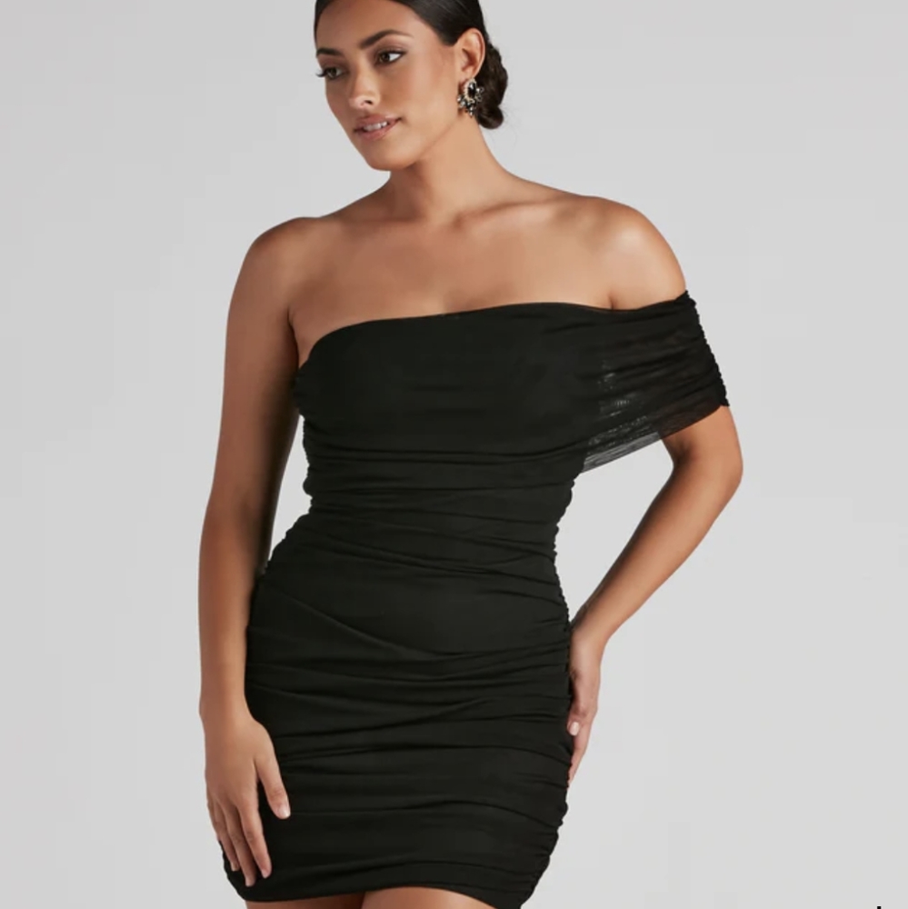 (NEW + TAG) Windsor Black Mesh Muse Bodycon Mini Dress